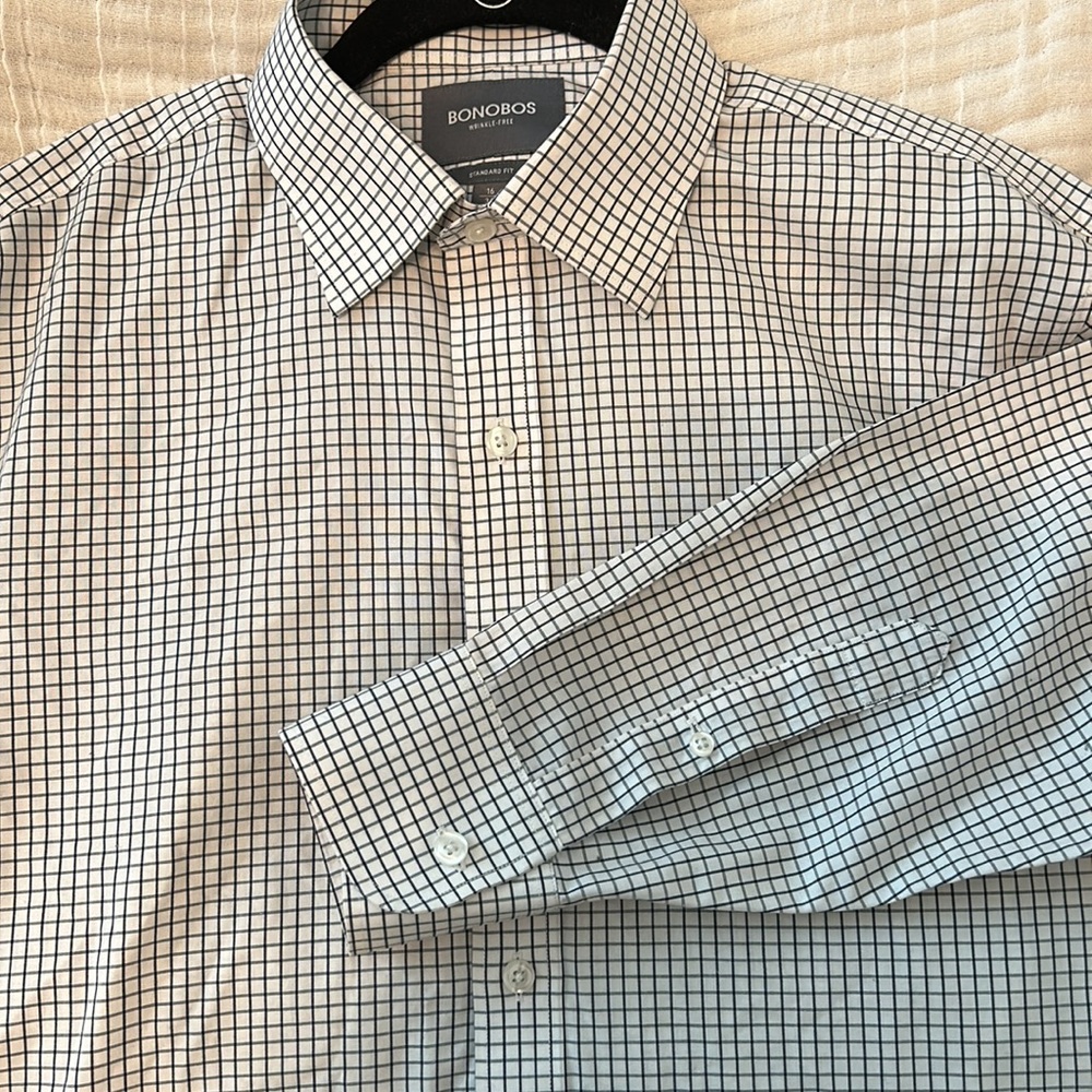 Bonobos Wrinkle-Free Oxford